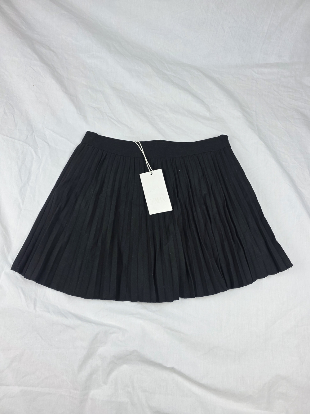 Zara Women’s Black Skort Size M – NWT